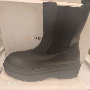 Good American Womens Booties Chunky Combat Black Leather Sz 7.5 NEW GAO36V-X